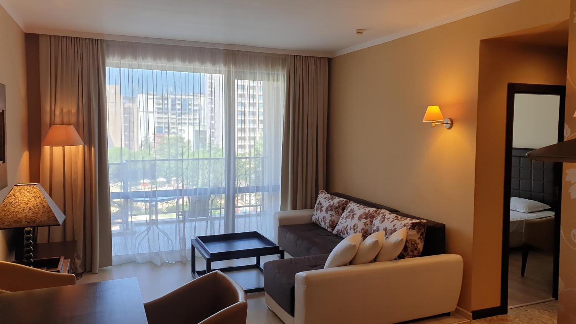 Royal Beach Private Apartments サニービーチ エクステリア 写真