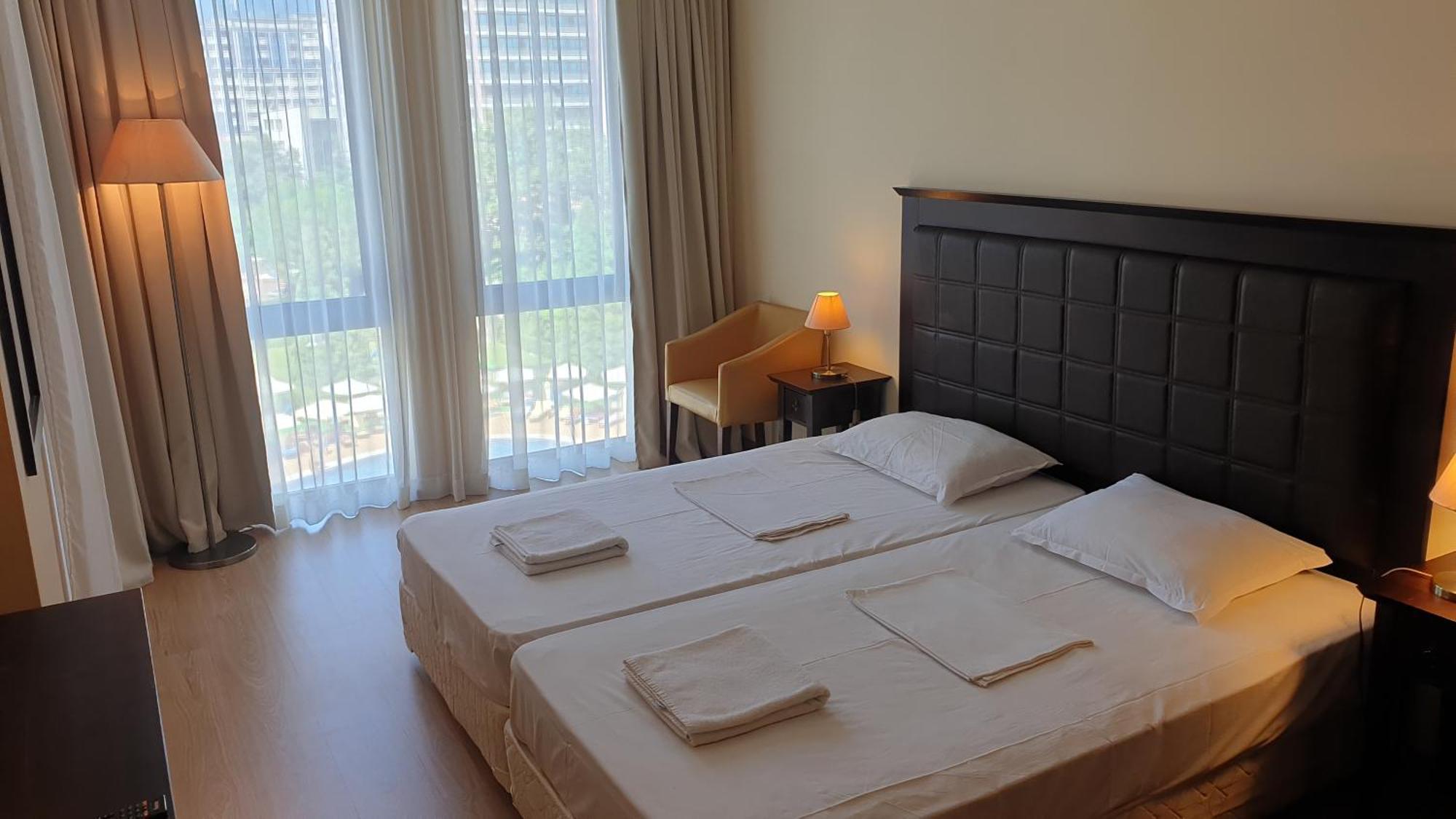Royal Beach Private Apartments サニービーチ エクステリア 写真